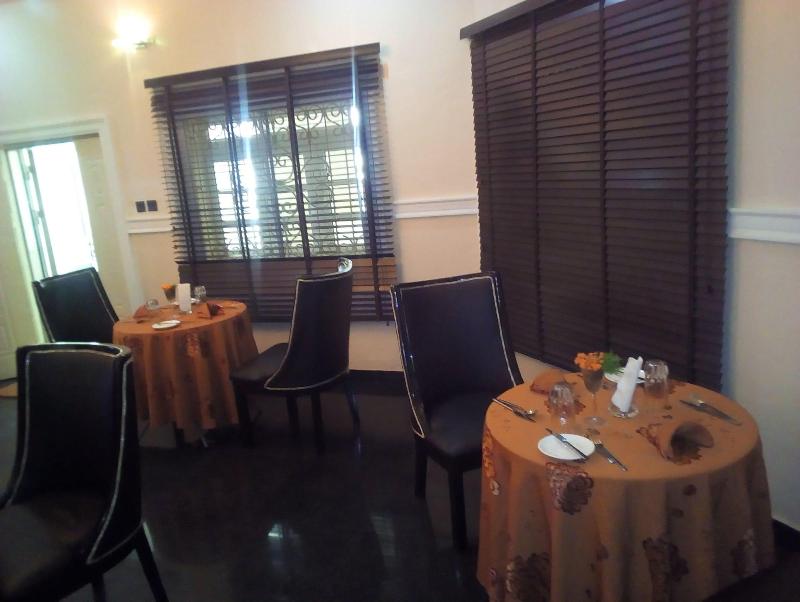Edmudian Court Luxury Apartments image