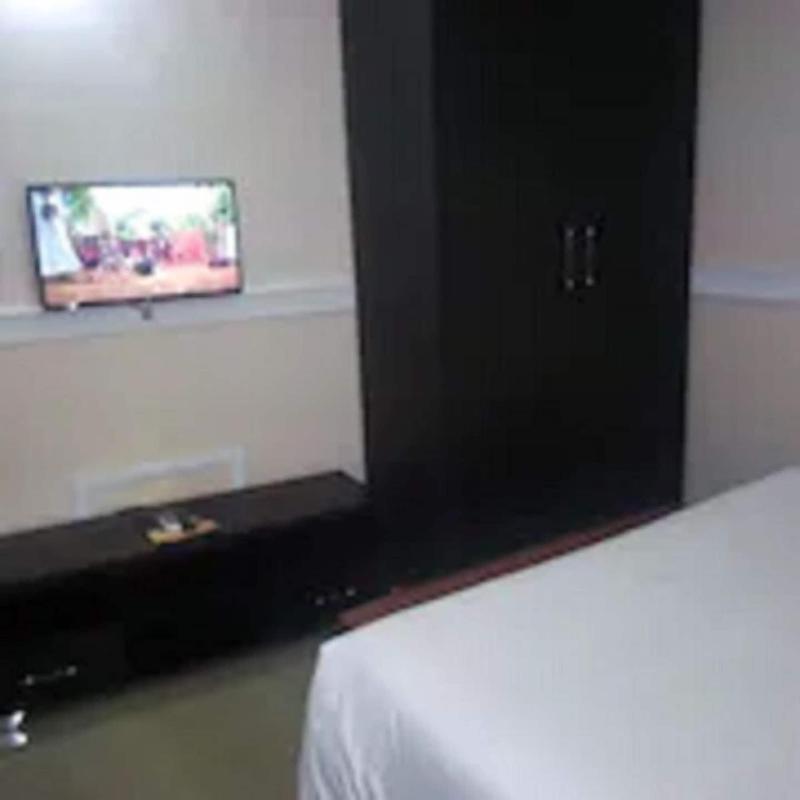 Edmudian Court Luxury Apartments image