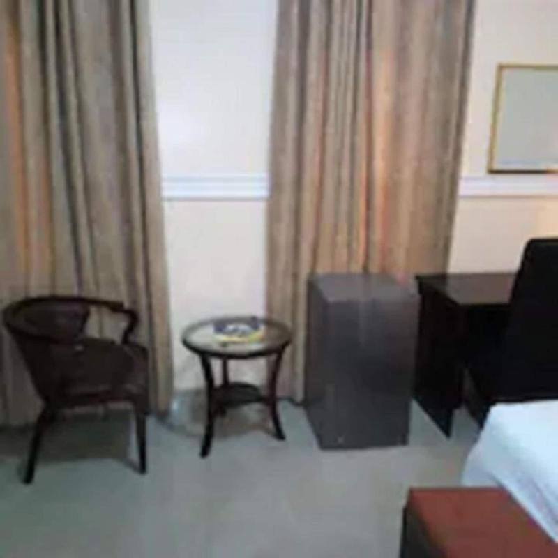 Edmudian Court Luxury Apartments image