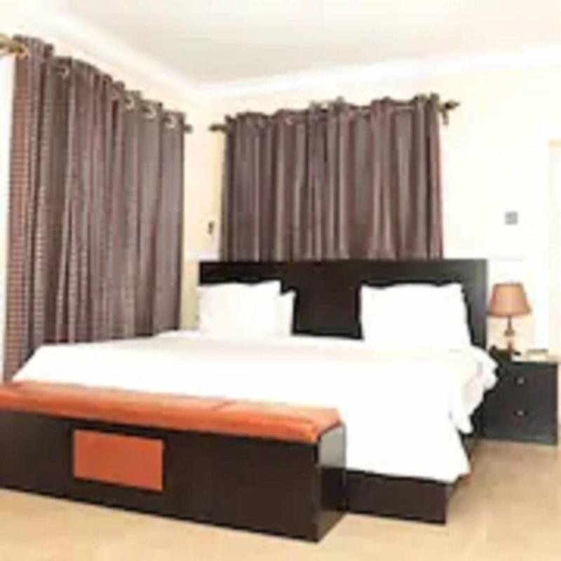 Edmudian Court Luxury Apartments image