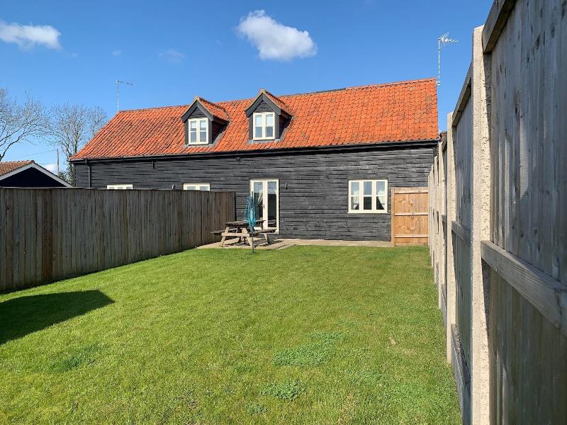 Hideaway Cottage image
