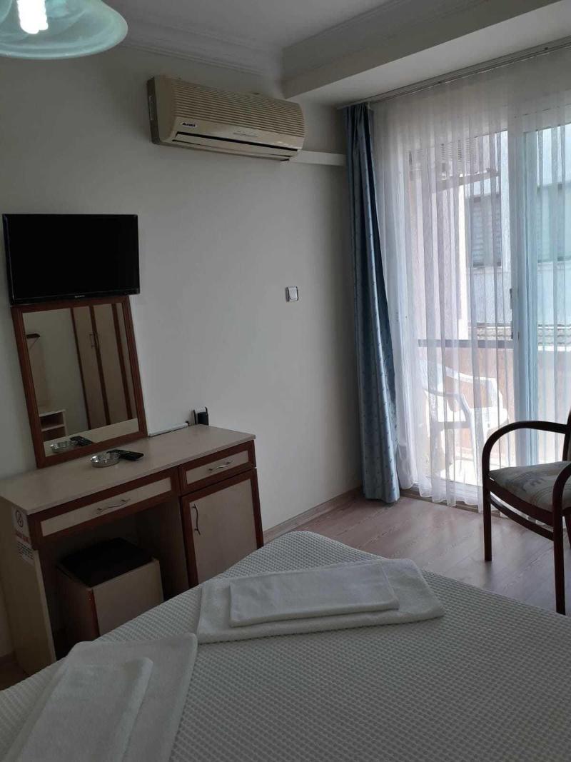 Ayhan Otel image