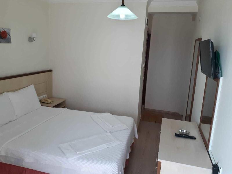 Ayhan Otel image
