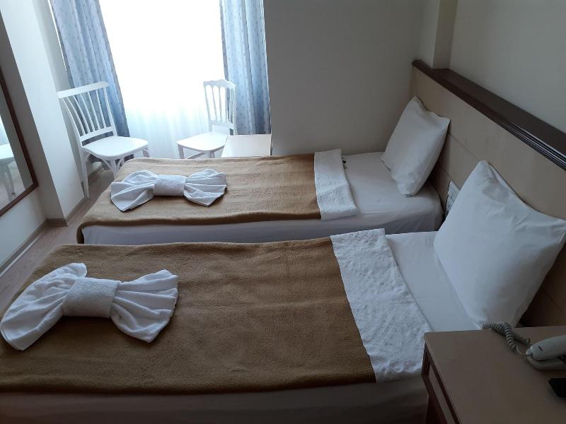 Ayhan Otel image