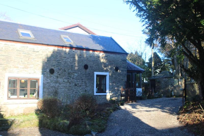 Yewtree Cottage -the Art House image