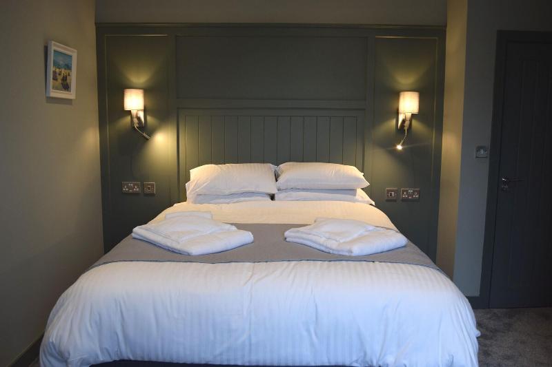Crown Inn image