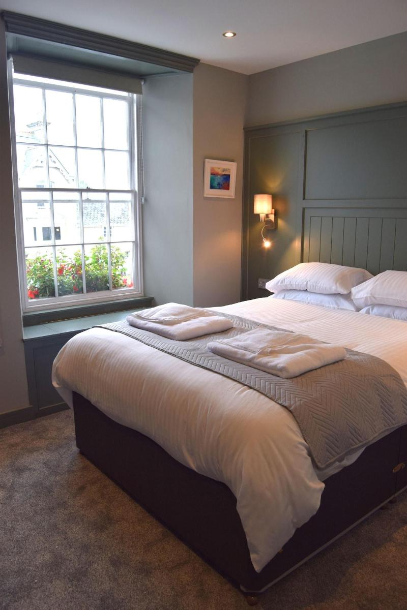 Crown Inn image