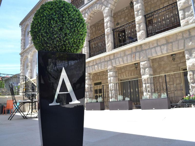 Integrated Hotel Arbia-margita image