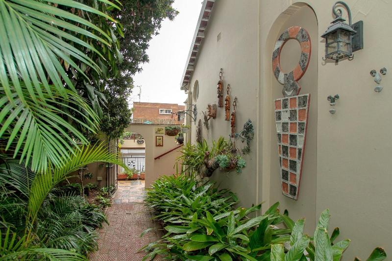 Acorn B&b In Durban image