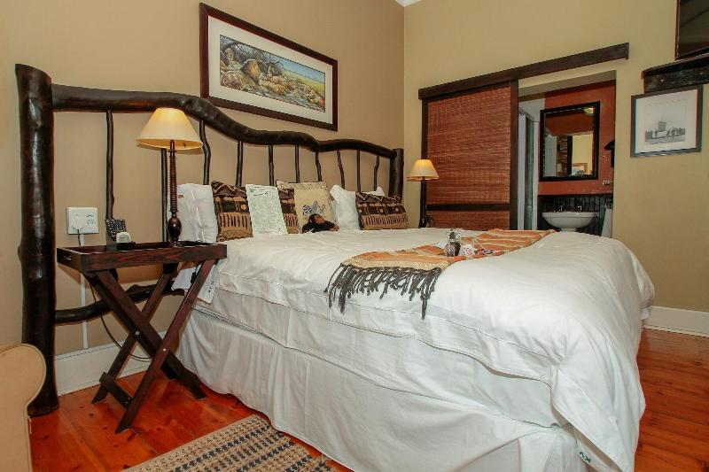 Acorn B&b In Durban image