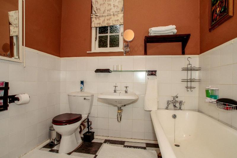 Acorn B&b In Durban image
