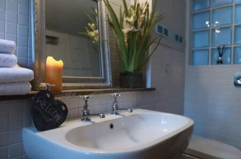 Laythams Holiday Lets Retreat image