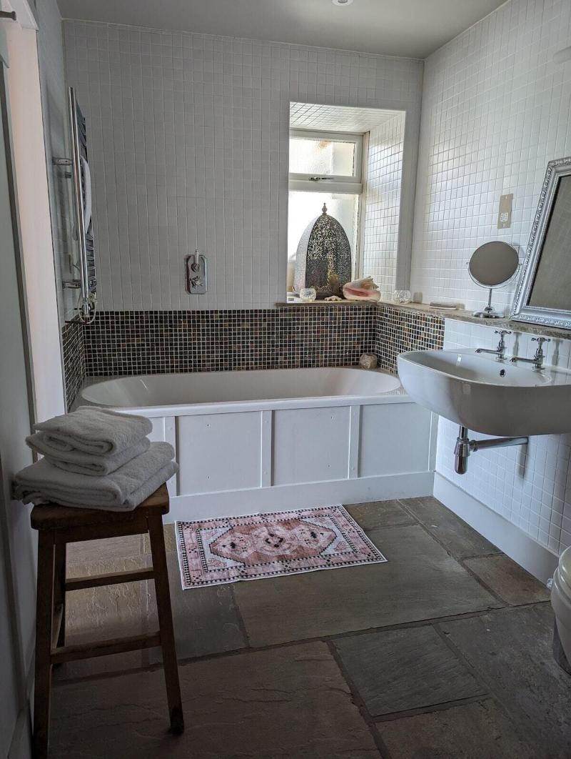 Laythams Holiday Lets Retreat image