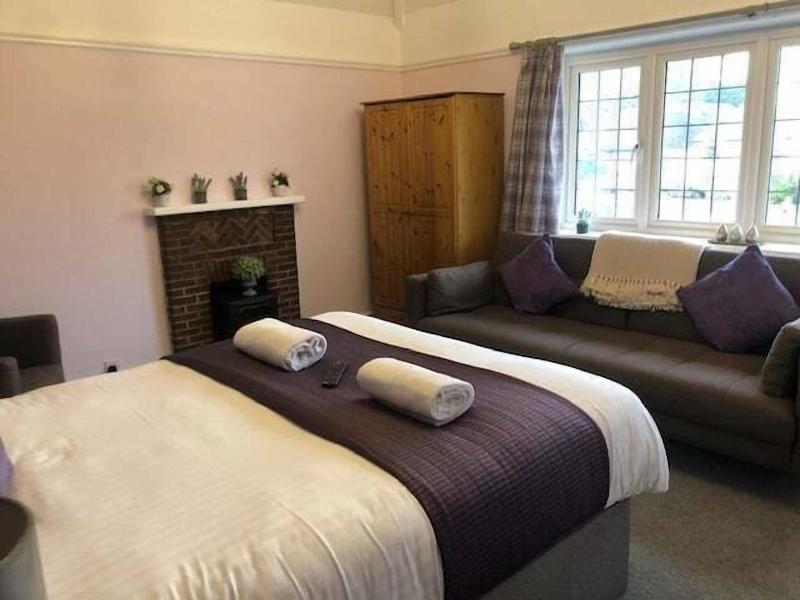 The George Inn Middle Wallop image