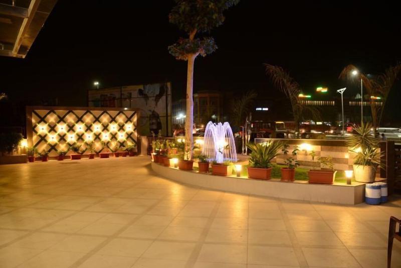 The Grand Vinayak image