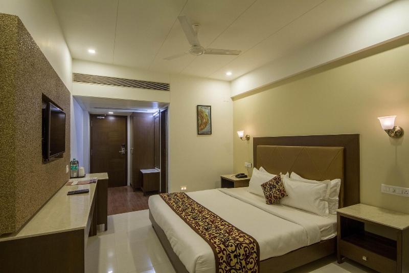 The Grand Vinayak image
