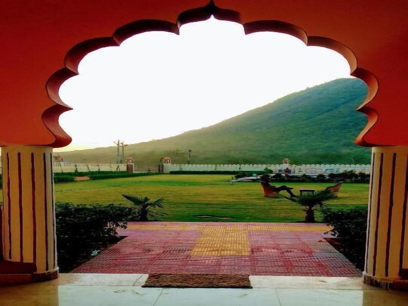 Parvat Valley Resort