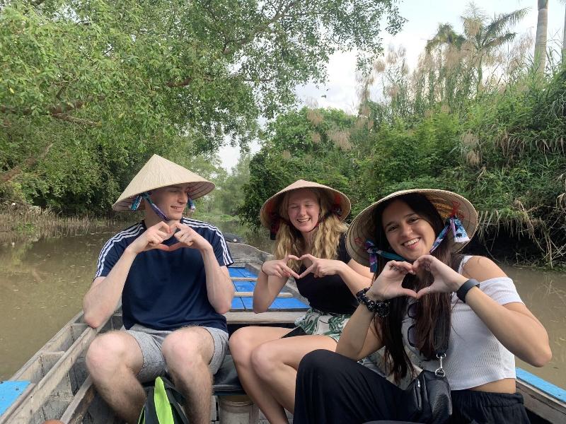 Winter Spring Homestay Center