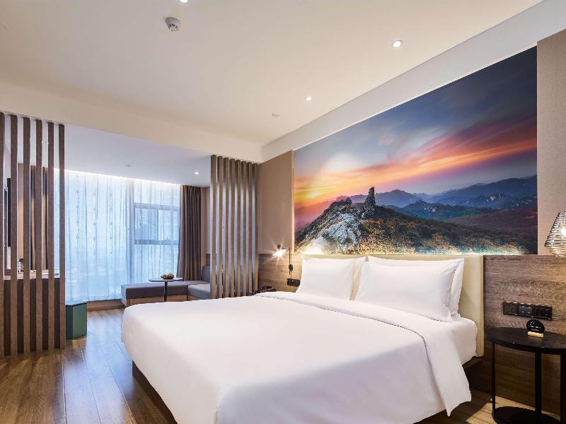 Mercure Xi'an Daming Palace image