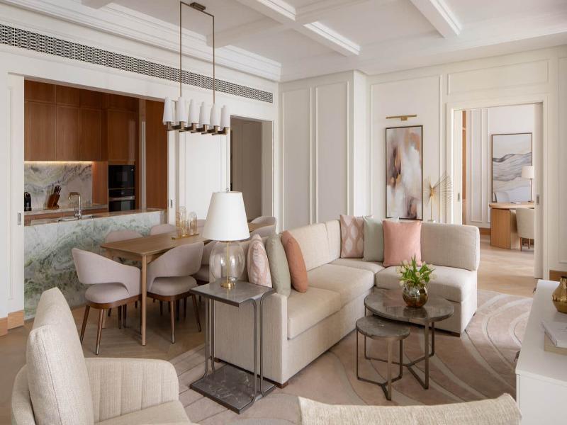 Four Seasons Resort and Residences The Pearl image