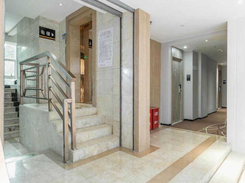 Hanting Hotel Xiamen Zhongshan Road Ferry — photo 22