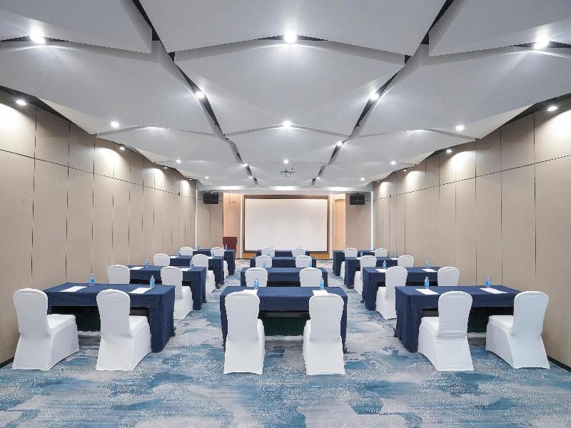 Ramada By Wyndham Guilin Hi-tech Zone