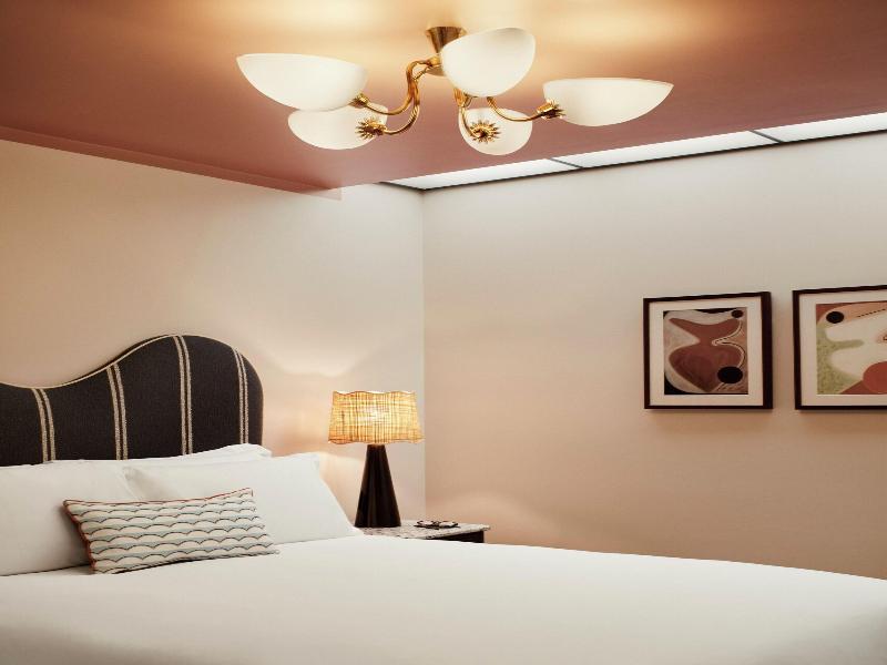 The Hoxton Shepherd's Bush image