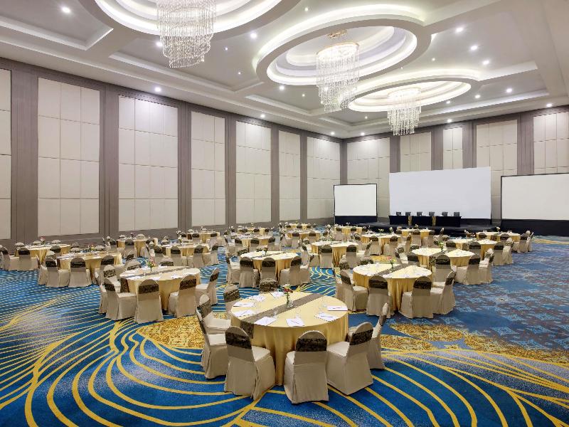 Grand Mercure Solo Baru image