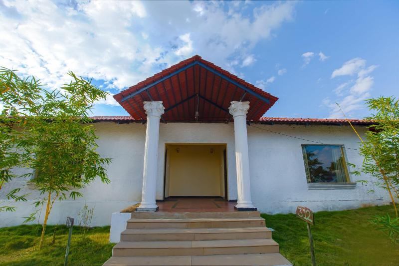 Tuli Veer Bagh Resort image