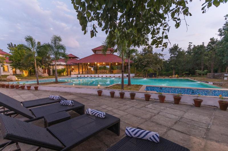 Tuli Veer Bagh Resort image