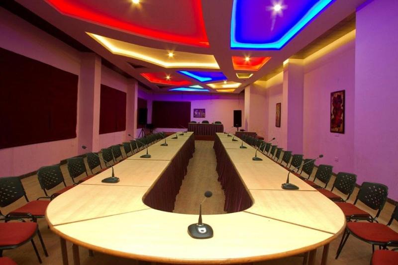 Tuli Veer Bagh Resort image