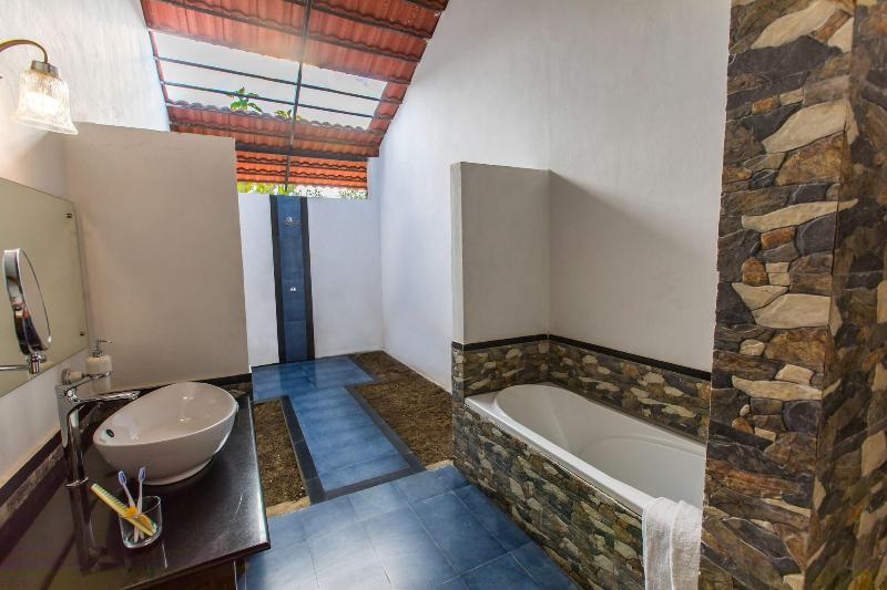 Tuli Veer Bagh Resort image