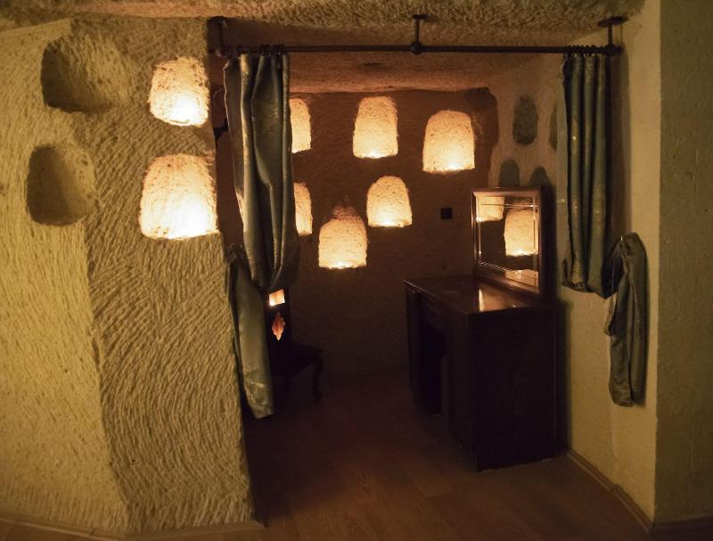 Asteria Cave Hotel image