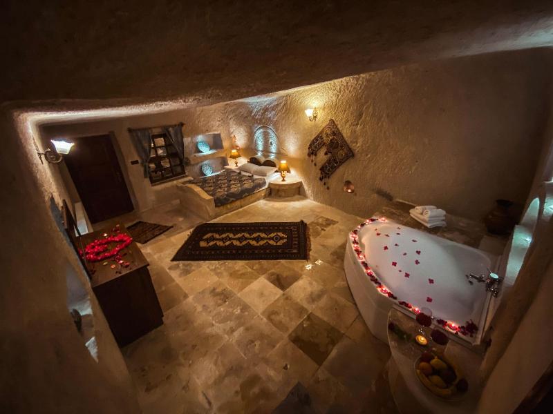 Asteria Cave Hotel image