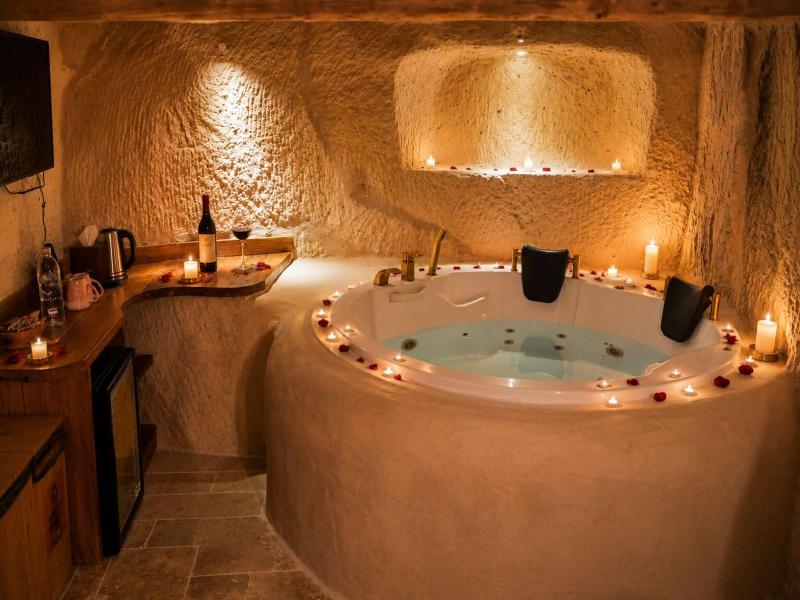 Doda Cave Hotel image