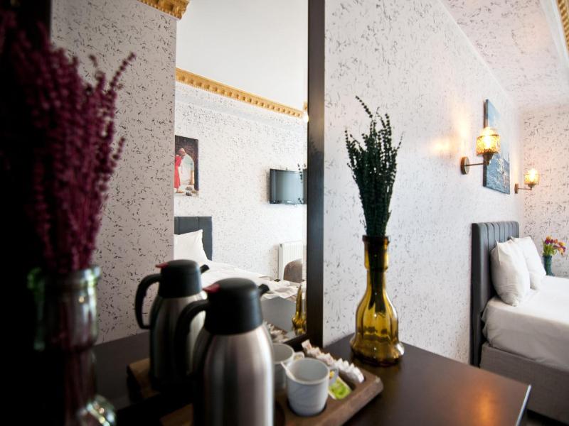 Golden Horn Park Hotel image