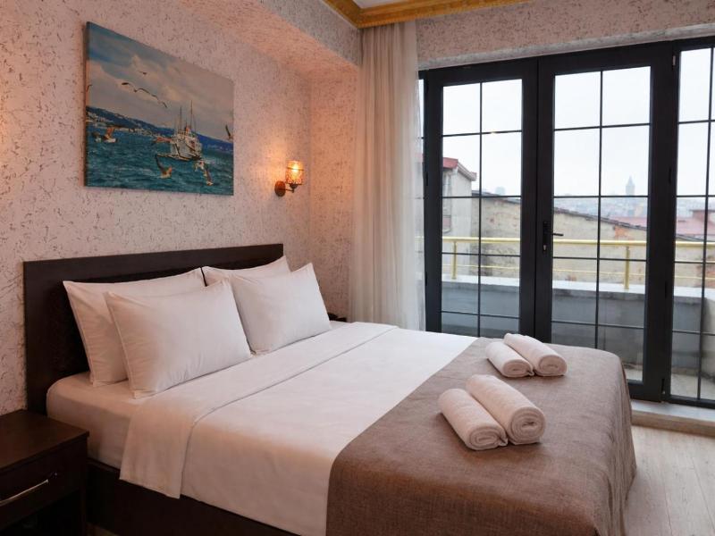 Golden Horn Park Hotel image