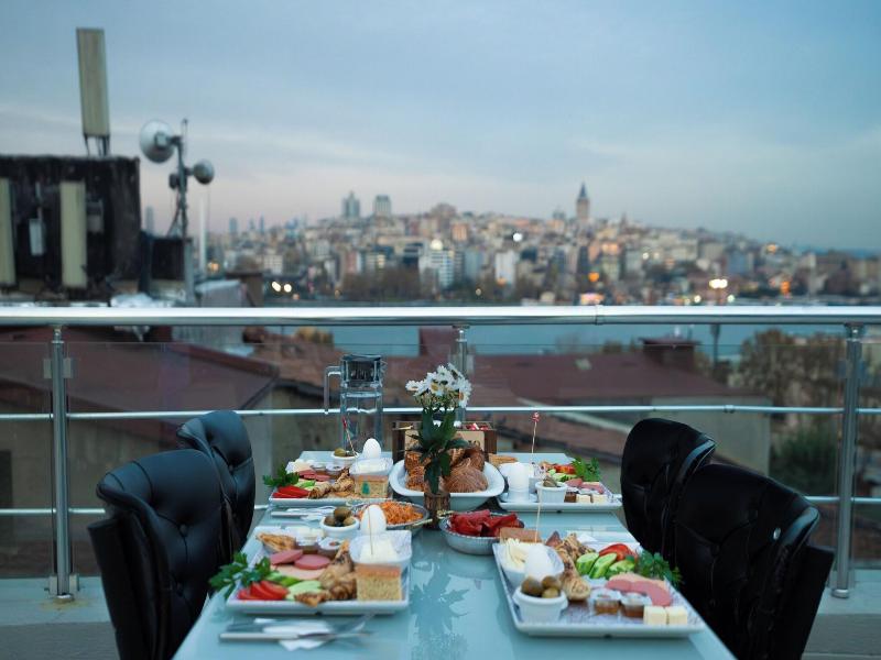 Golden Horn Park Hotel image