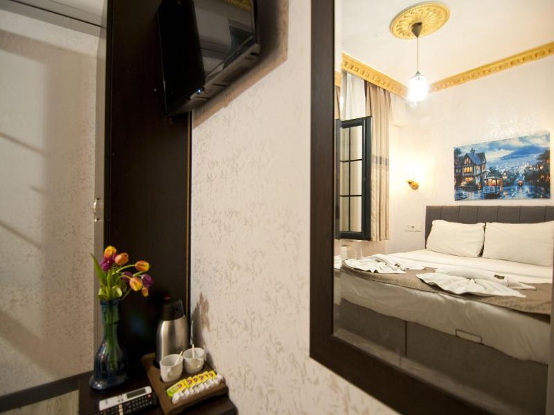 Golden Horn Park Hotel image