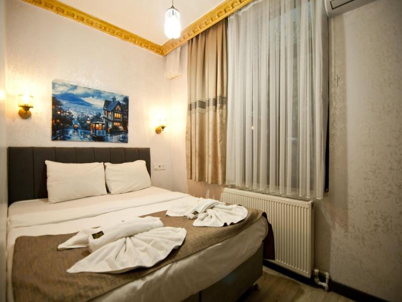 Golden Horn Park Hotel image