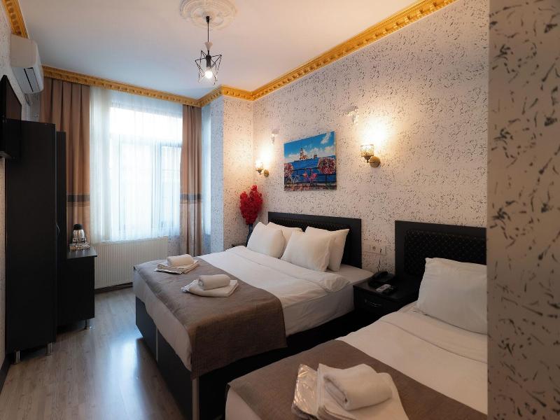 Golden Horn Park Hotel image