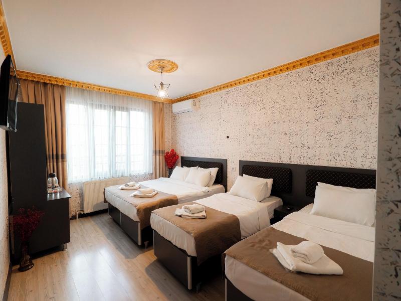 Golden Horn Park Hotel image