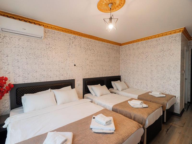 Golden Horn Park Hotel image