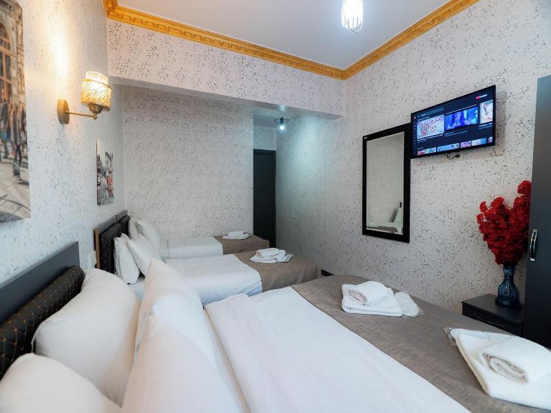 Golden Horn Park Hotel image