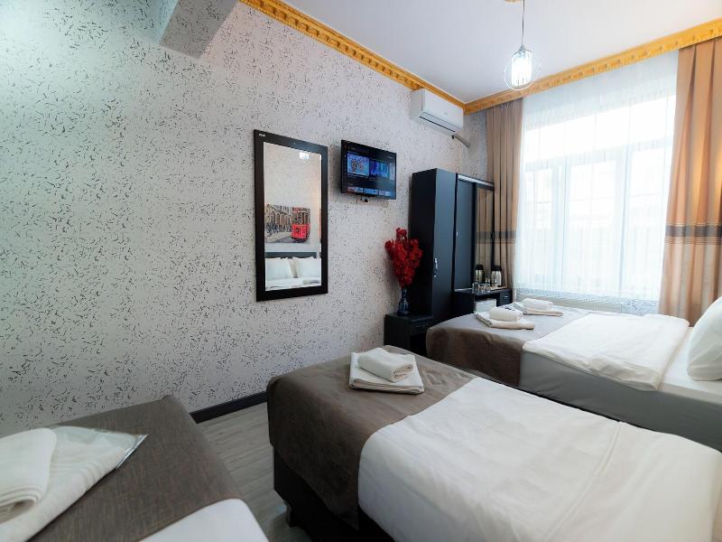 Golden Horn Park Hotel image
