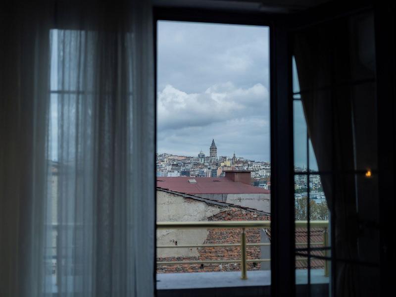 Golden Horn Park Hotel image