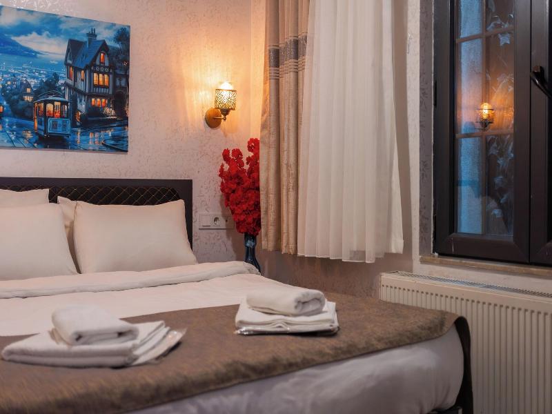 Golden Horn Park Hotel image