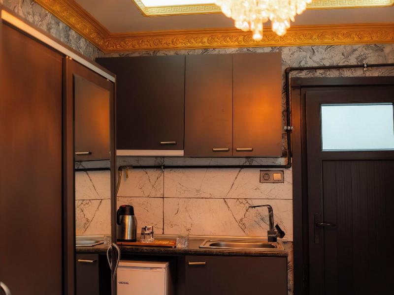 Golden Horn Park Hotel image