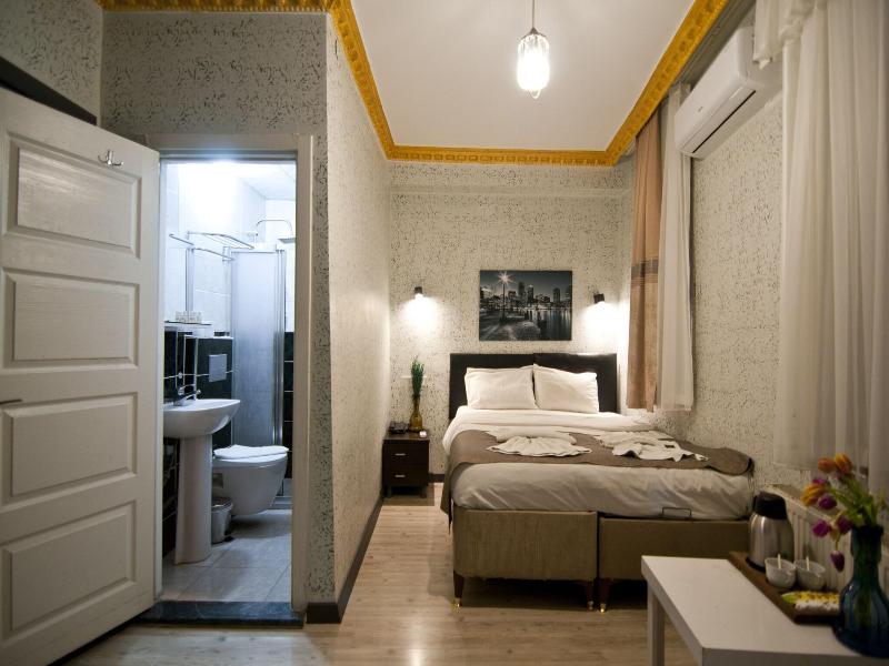 Golden Horn Park Hotel image