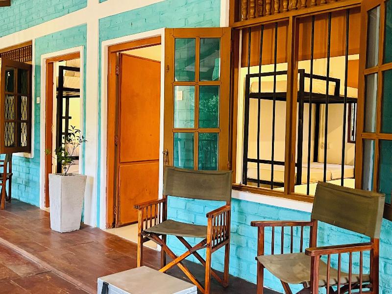 Funky Leopard Safari Lodge Bordering Yala National image